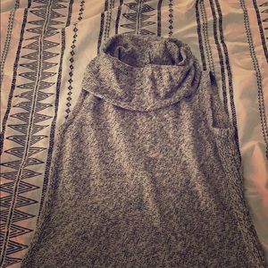 Marbled scoop neck tank sleeveless sweater